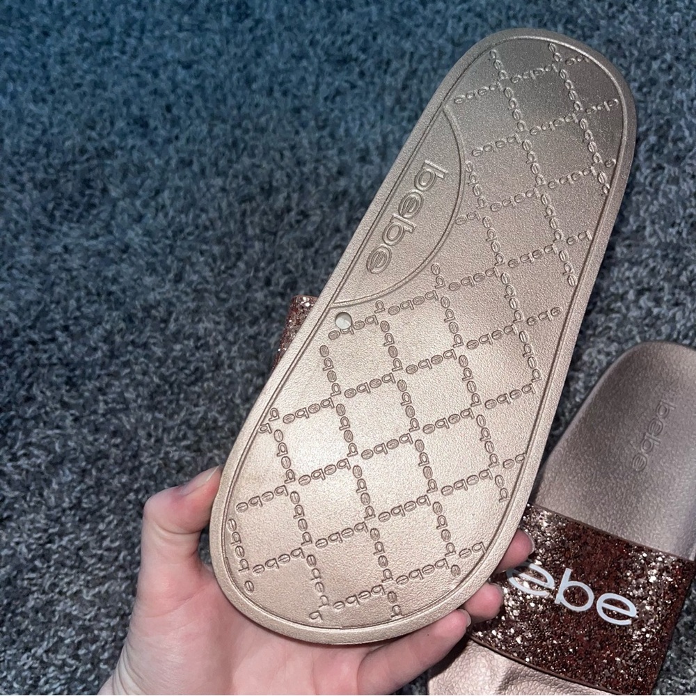 Bebe slides - Picture 5 of 5